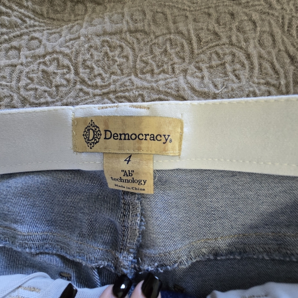 Democracy skinny with raw hem